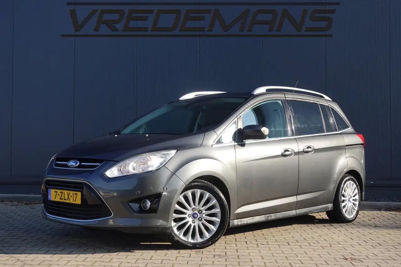Ford Grand C-Max 1.0 Edition Plus 7p. — photo 1 of 29