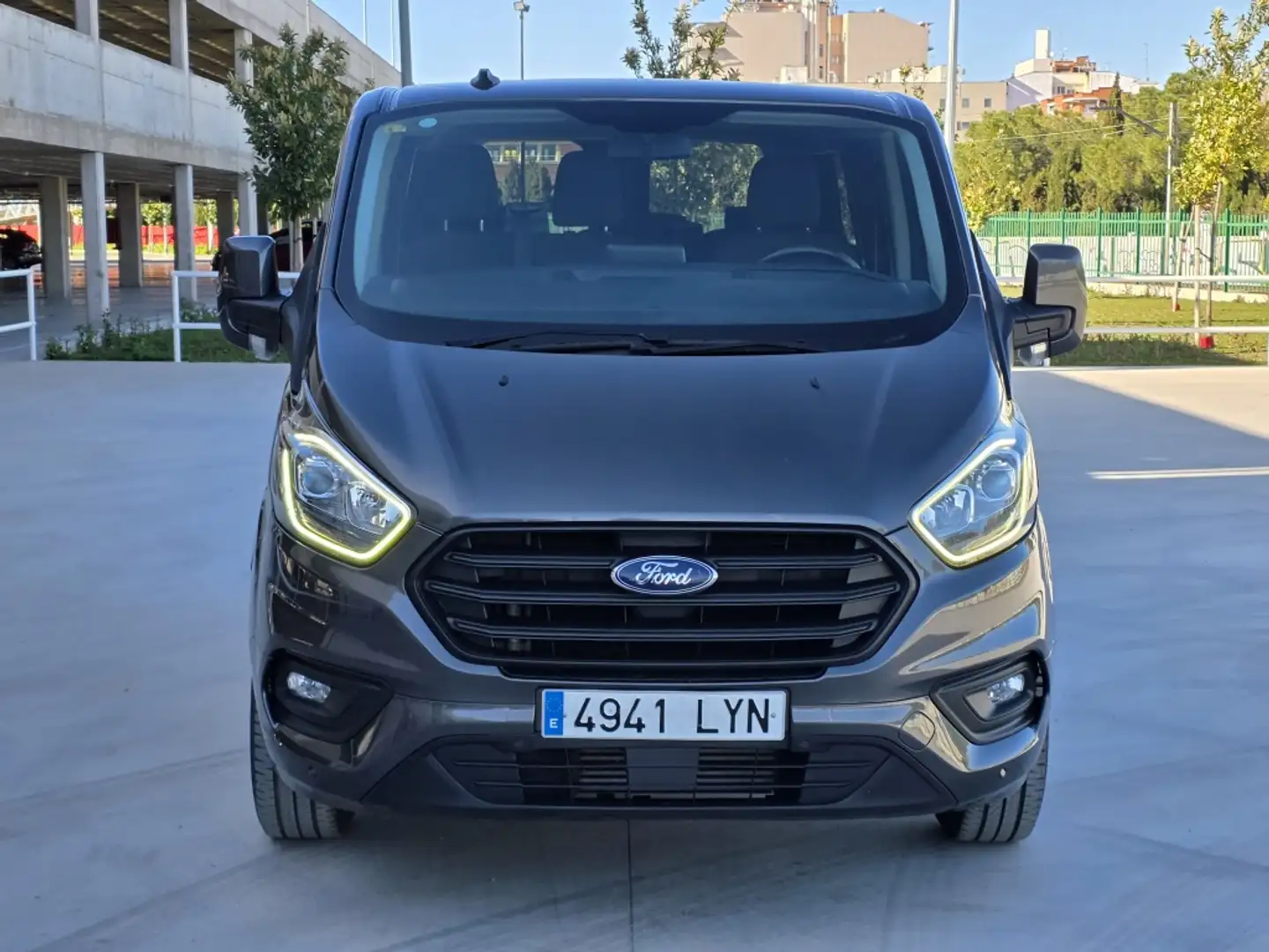 Ford Transit Custom FT 320 L1 Kombi Trend EcoBlue 130 Gris - 2