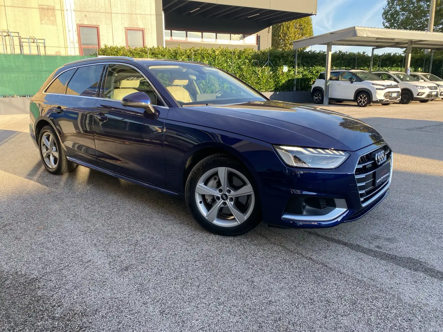 Audi A4 A4 Avant 40 TDI quattro S tronic Business Advanced Bleu - 2