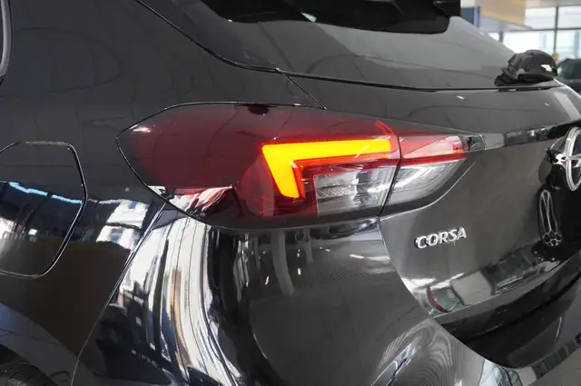 Opel Corsa view 10