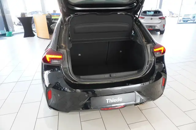 Opel Corsa view 12