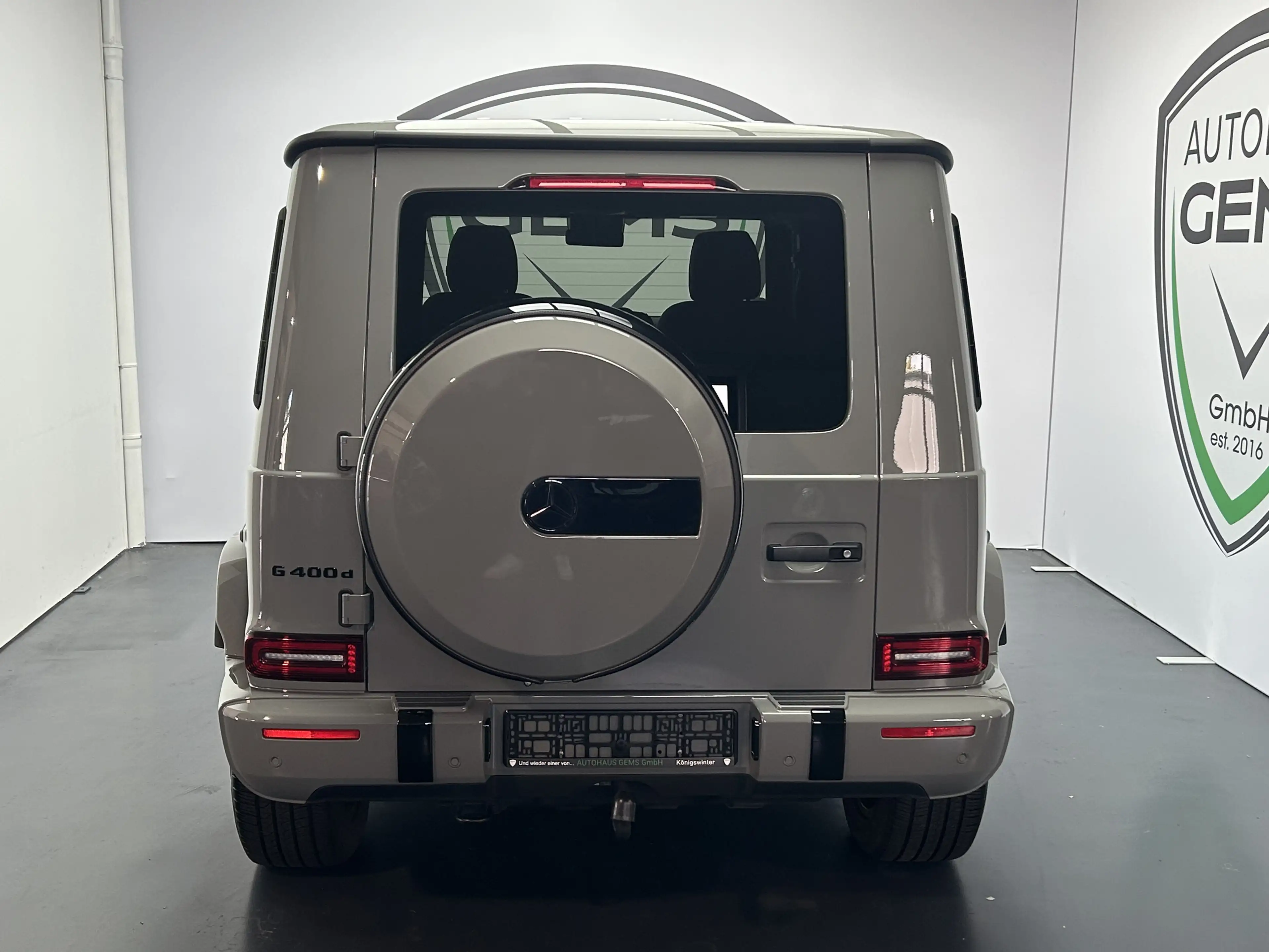 Mercedes-Benz G 400 d AMG-Line AHK Burmester LED Widescreen R.Cam — photo 5