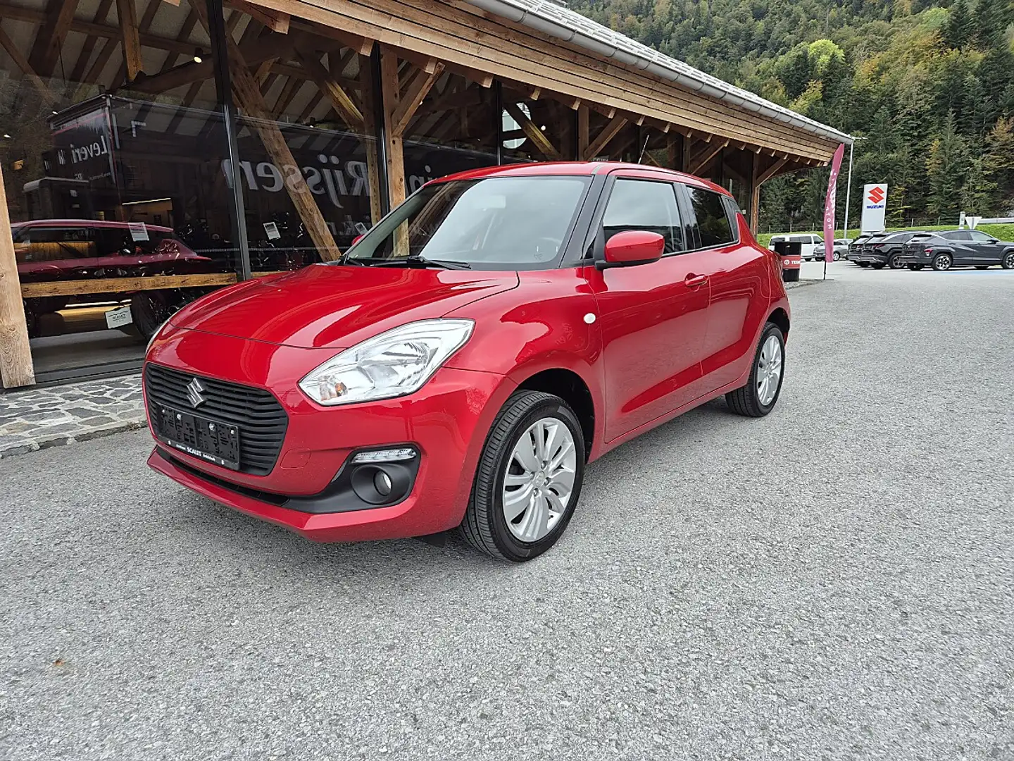 Suzuki Swift 1,2 DualJet Allgrip Shine Rot - 1