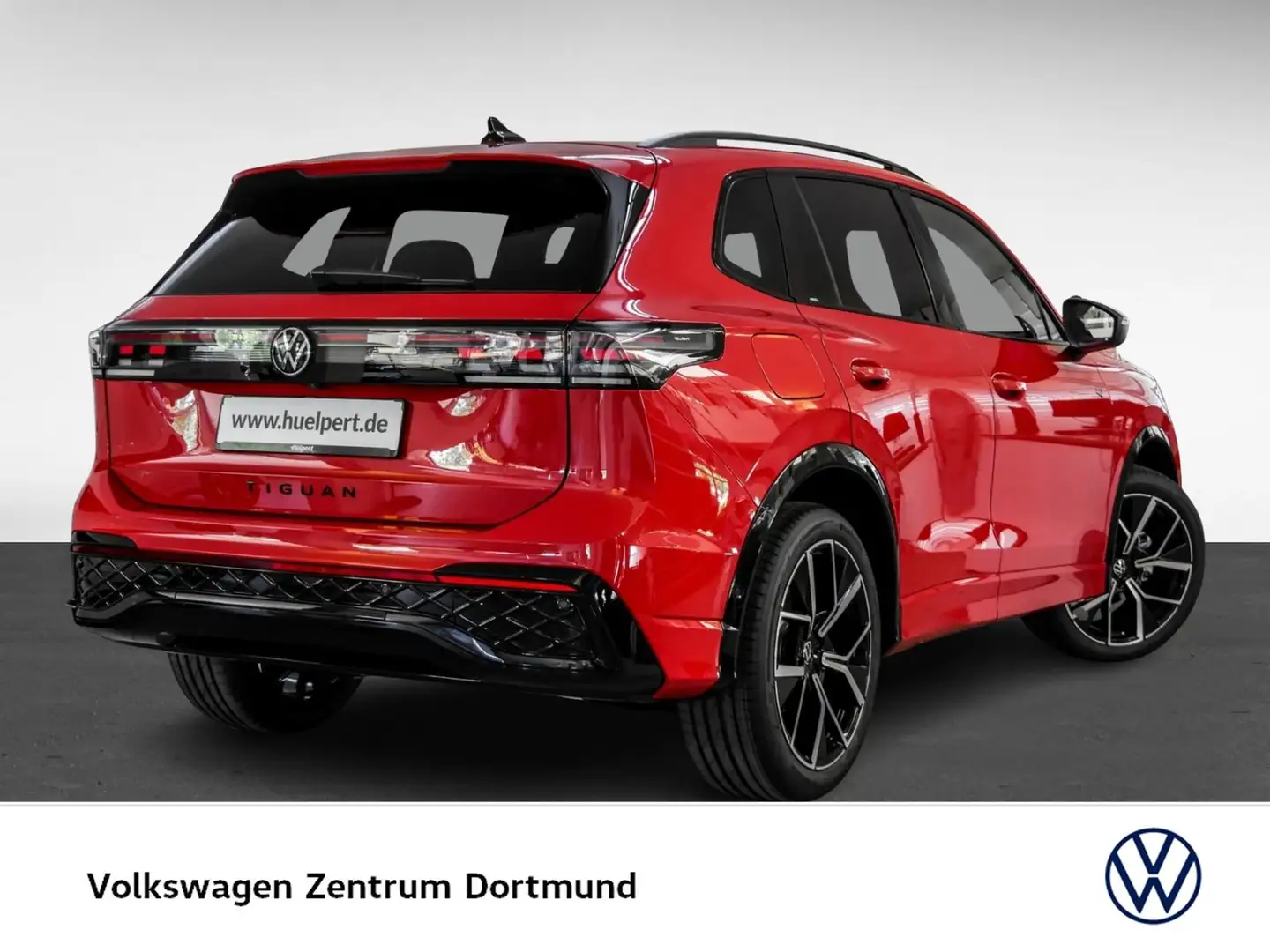 Volkswagen Tiguan 1.5 R-LINE DSG BLACKSTYLE AHK NAVIPRO Rood - 2
