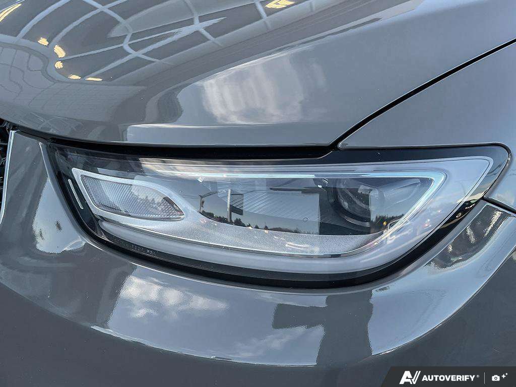 used 2023 Chrysler Pacifica car, priced at $32,999