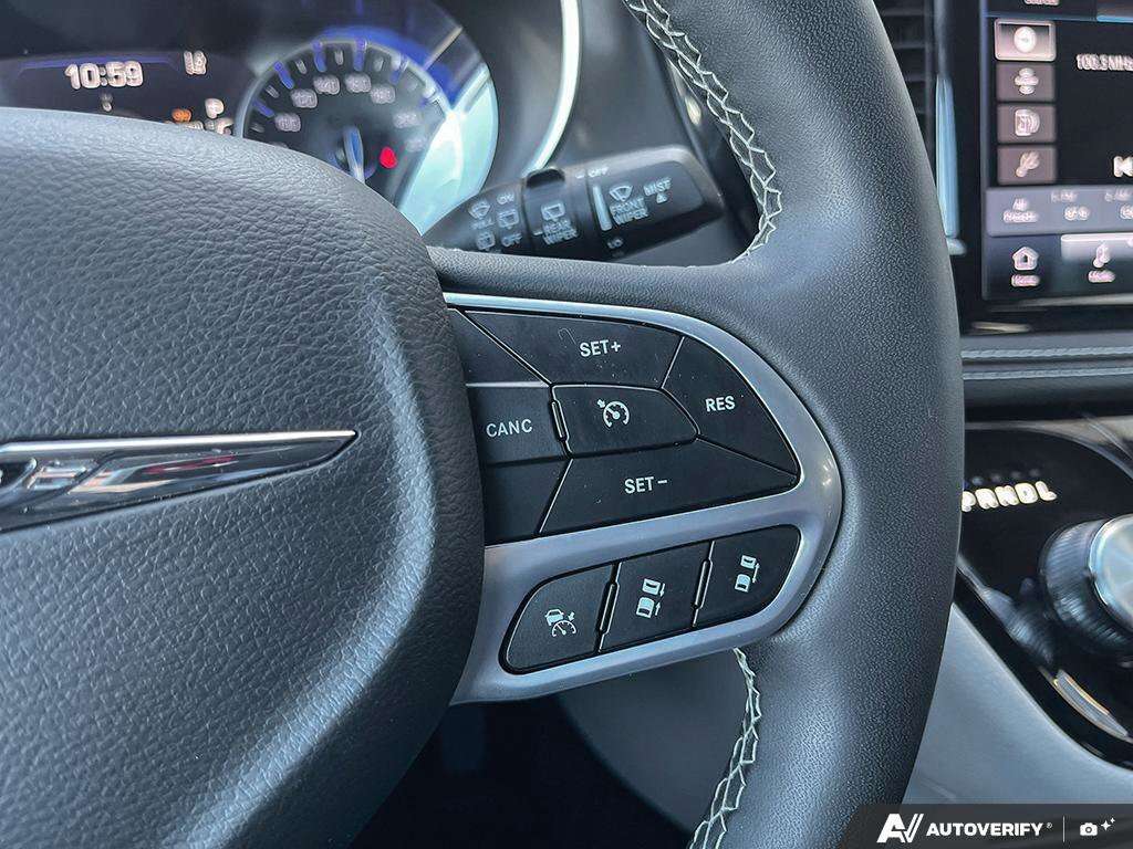 used 2023 Chrysler Pacifica car, priced at $32,999