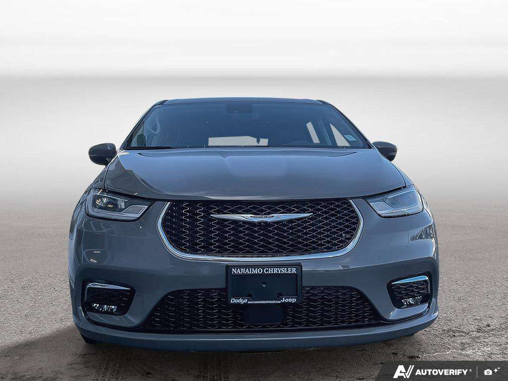 used 2023 Chrysler Pacifica car, priced at $32,999