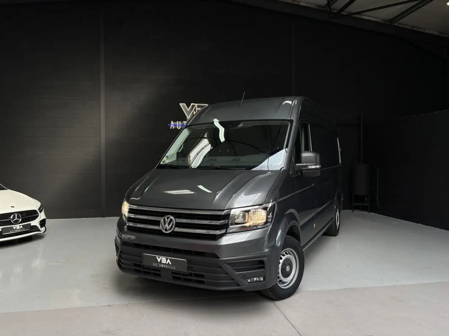 Volkswagen Crafter (2) 2.0TDI 177 30 L3H3 BVA8 Business Line Gris - 2