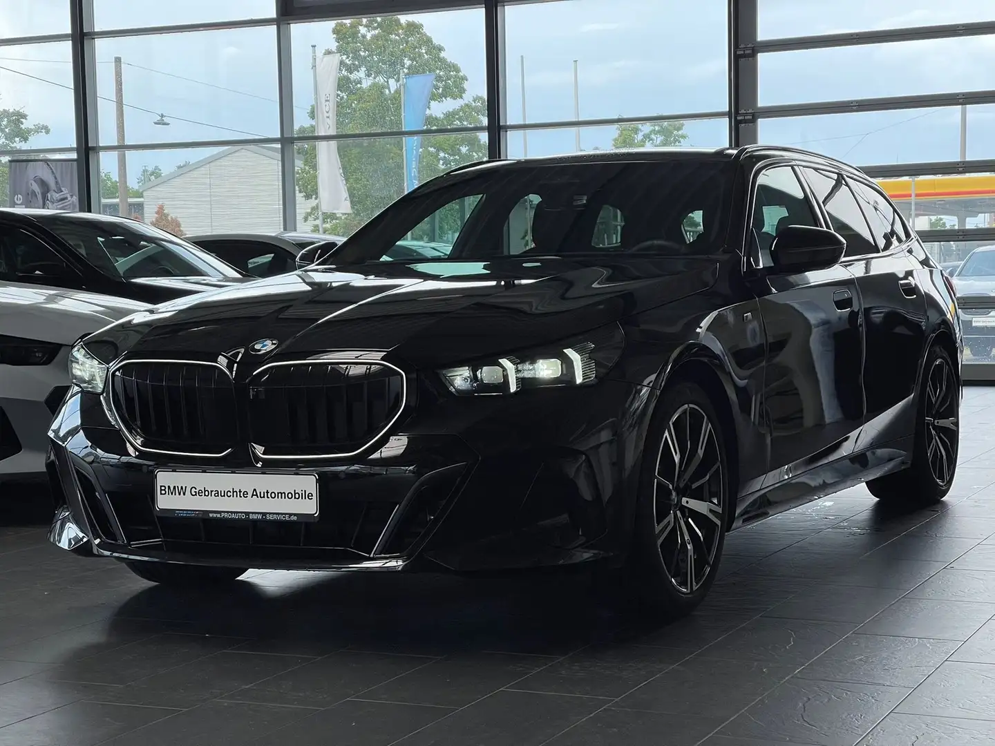BMW 520 i Tour. M Sport Pro  ICONIC/360°/HUD/AHK/HK/20 Noir - 2