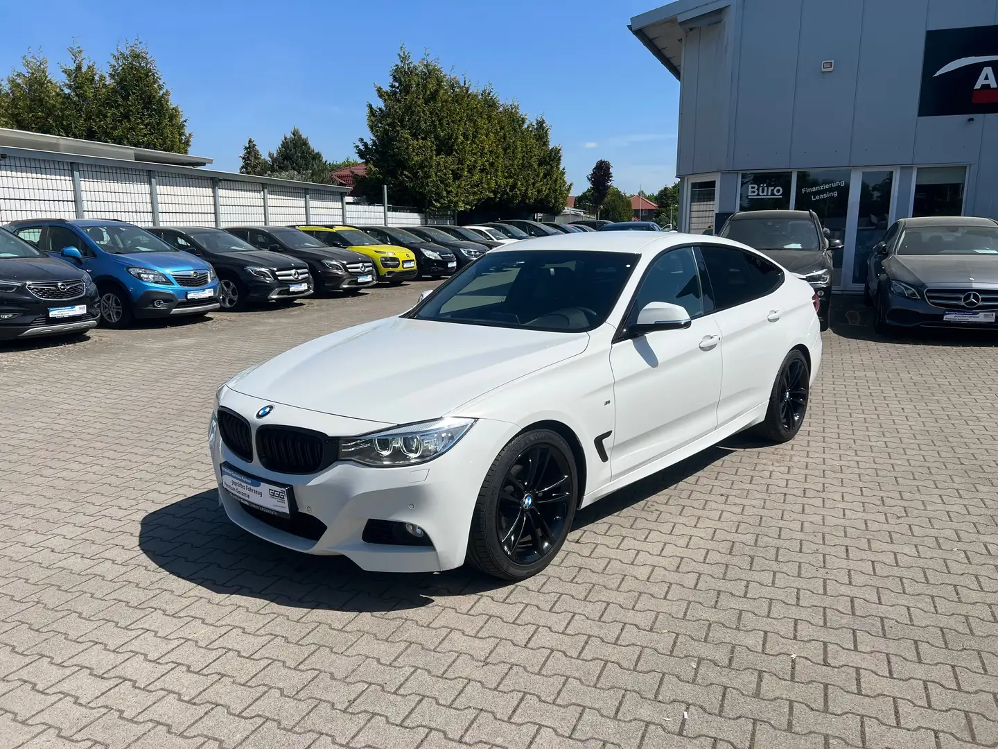 BMW 318 d GT Steptronic "M Sport Paket" *PDC *19 Z *NAV Weiß - 1