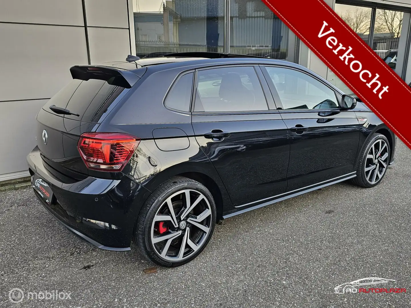 Volkswagen Polo GTI 2.0 TSI DSG Panorama/Virtual/LED/Brescia velgen Zwart - 2