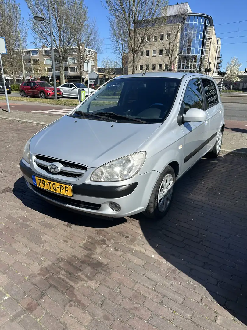 Hyundai Getz Hyundai Getz 1.4l Active - APK 04/2026 Gris - 1