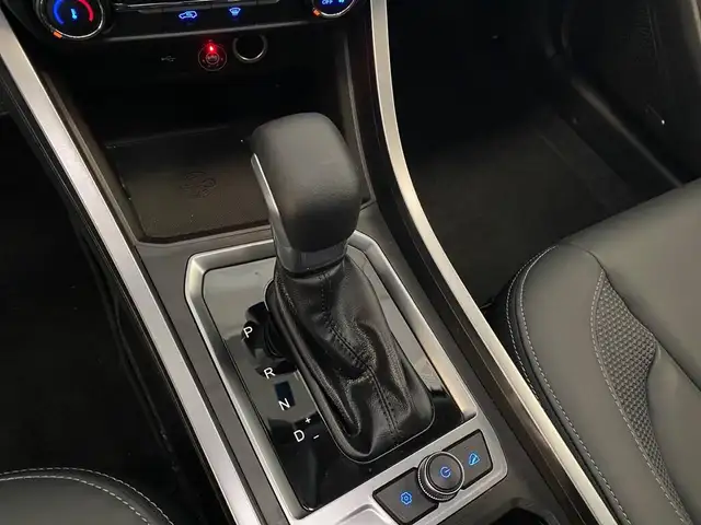 DR Automobiles DR 3.0 view 12