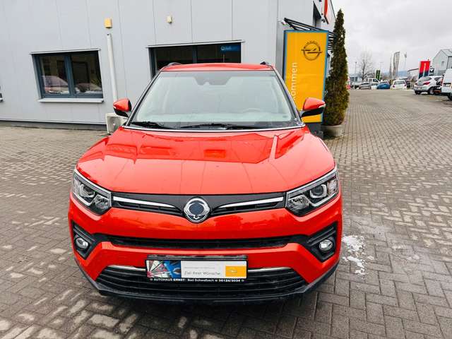 Imagine SsangYong Tivoli Quartz*PDC hinten*KAM*DAB*CARPLAY*SHZ
