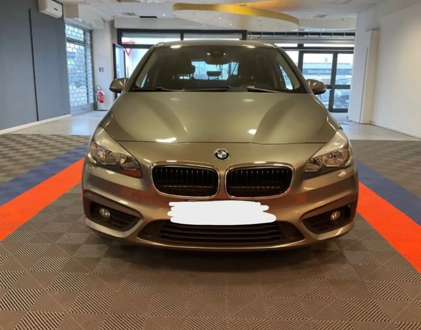 BMW 218i Active Tourer Sport Šedá - 1