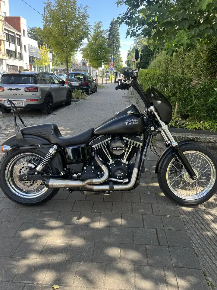 Harley-Davidson Dyna Street Bob