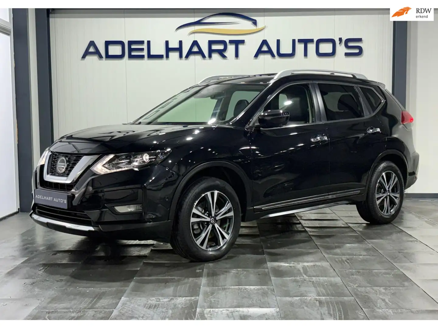 Nissan X-Trail 1.3 DIG-T Tekna + 7pers Automaat / Panorama dak / Noir - 1