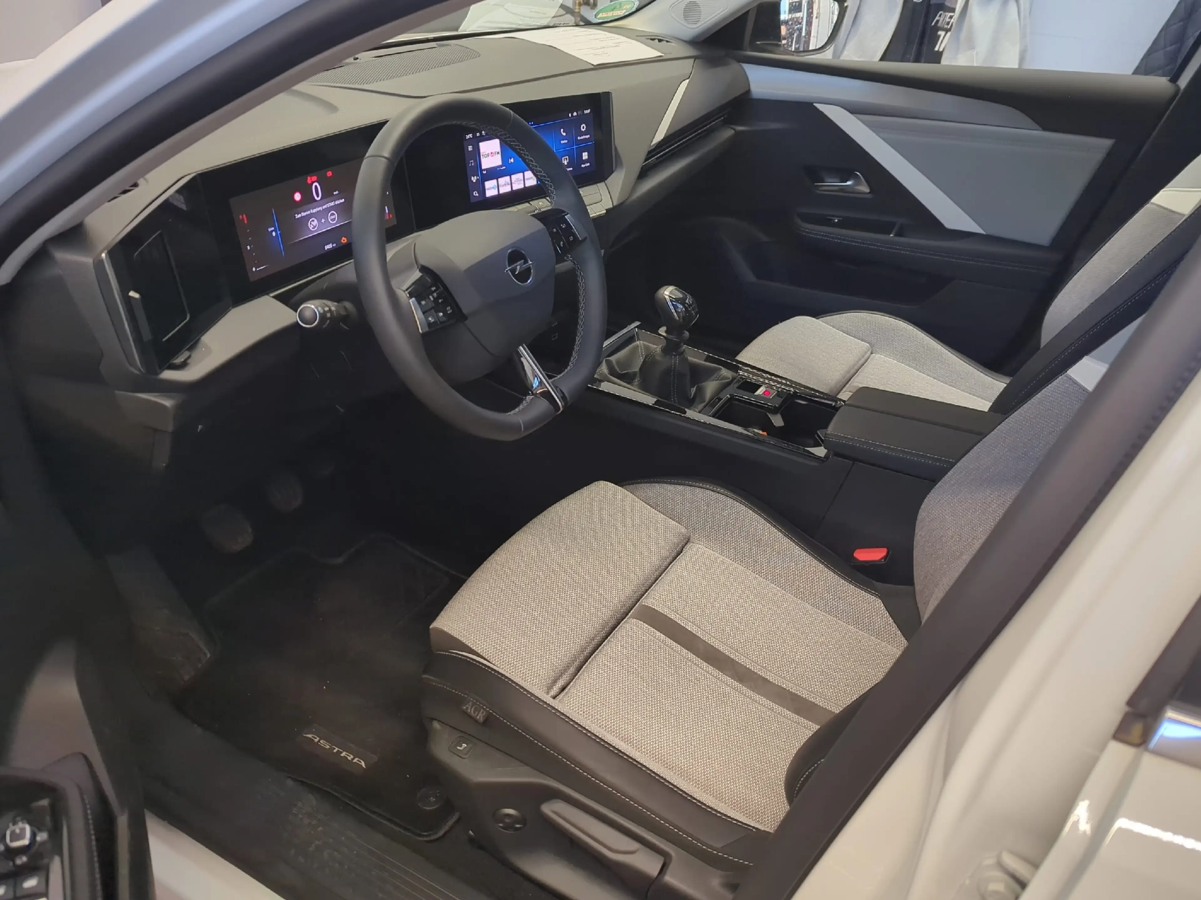 Opel Astra L 1.2 Turbo Elegance Kamera+WinterPaket — photo 7