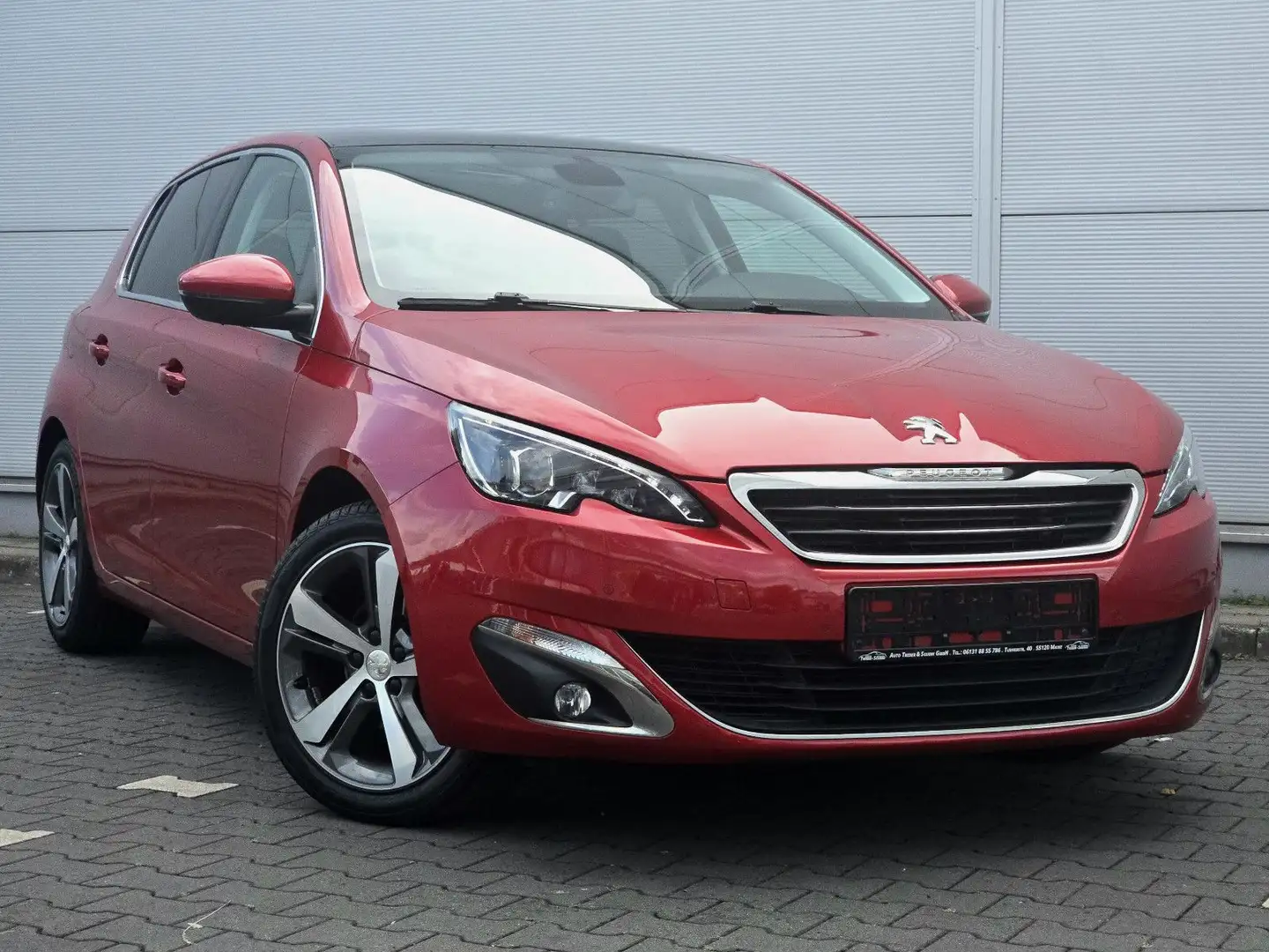 Peugeot 308 Allure+Navi+Panorama+SHZ.+Top Zustand.... Rouge - 1