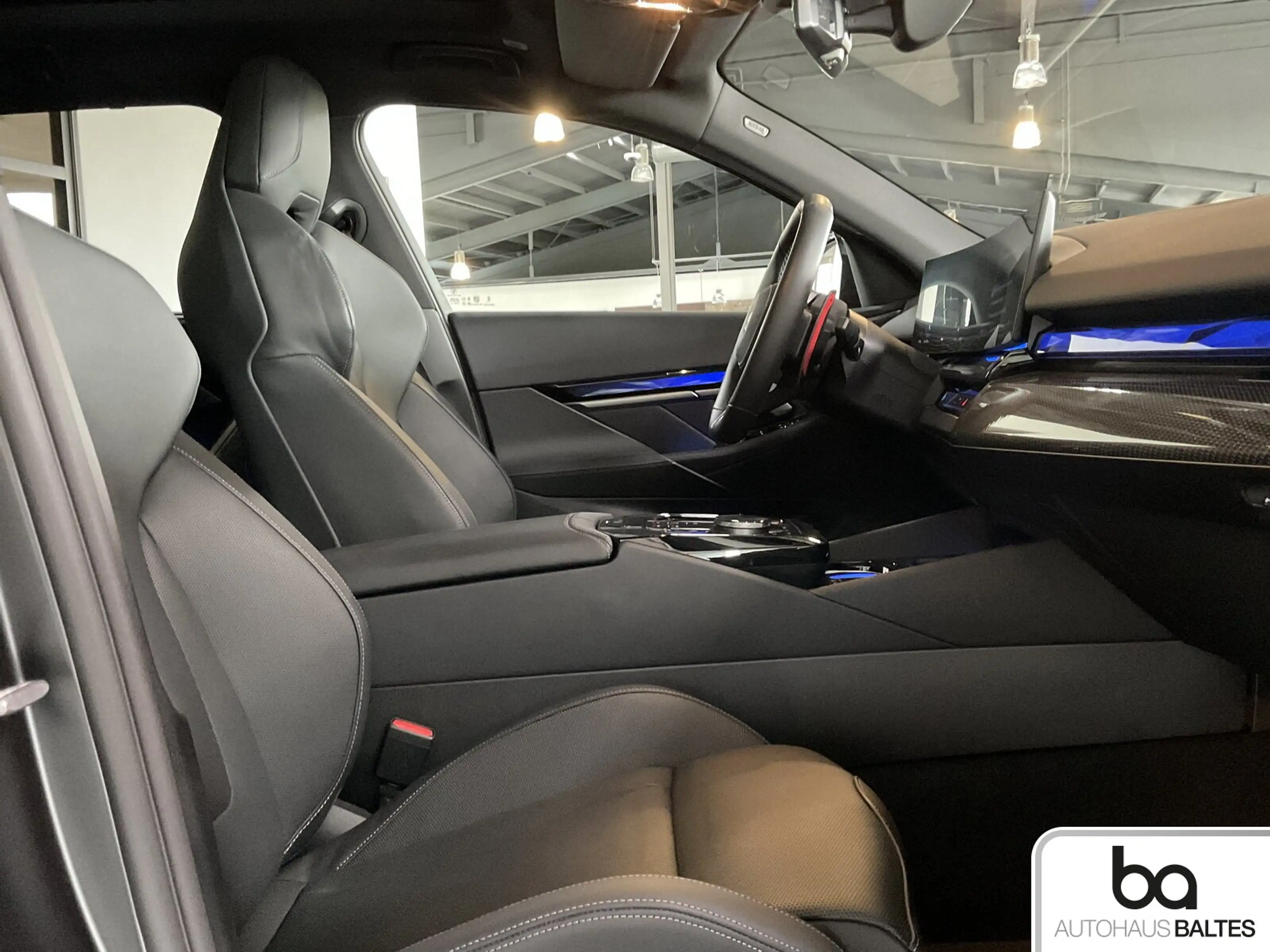 BMW M5 M5 Comfort/M Driver´s Pack/Pano/AHK/Driving Ass — photo 7