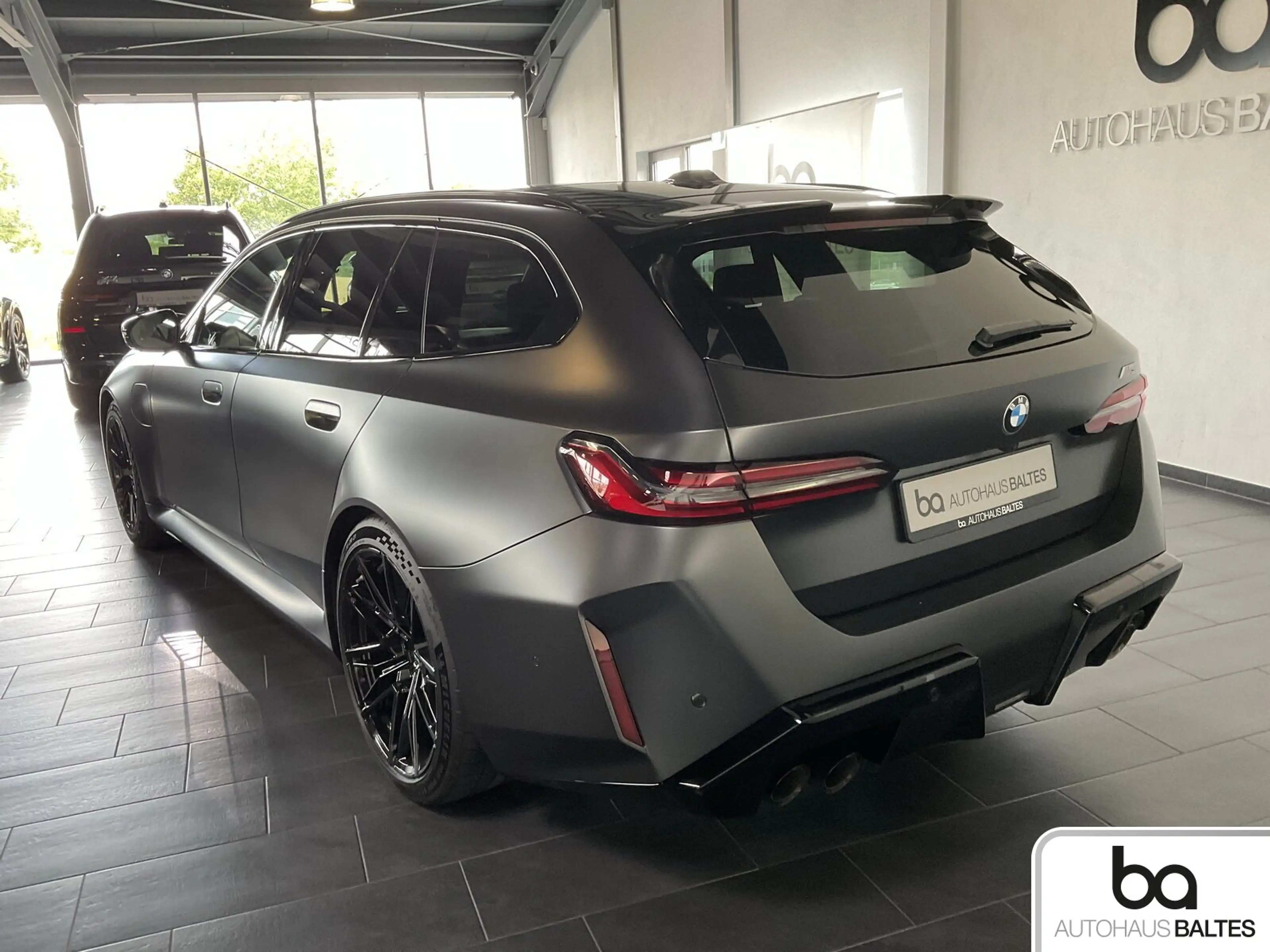 BMW M5 M5 Comfort/M Driver´s Pack/Pano/AHK/Driving Ass — photo 4