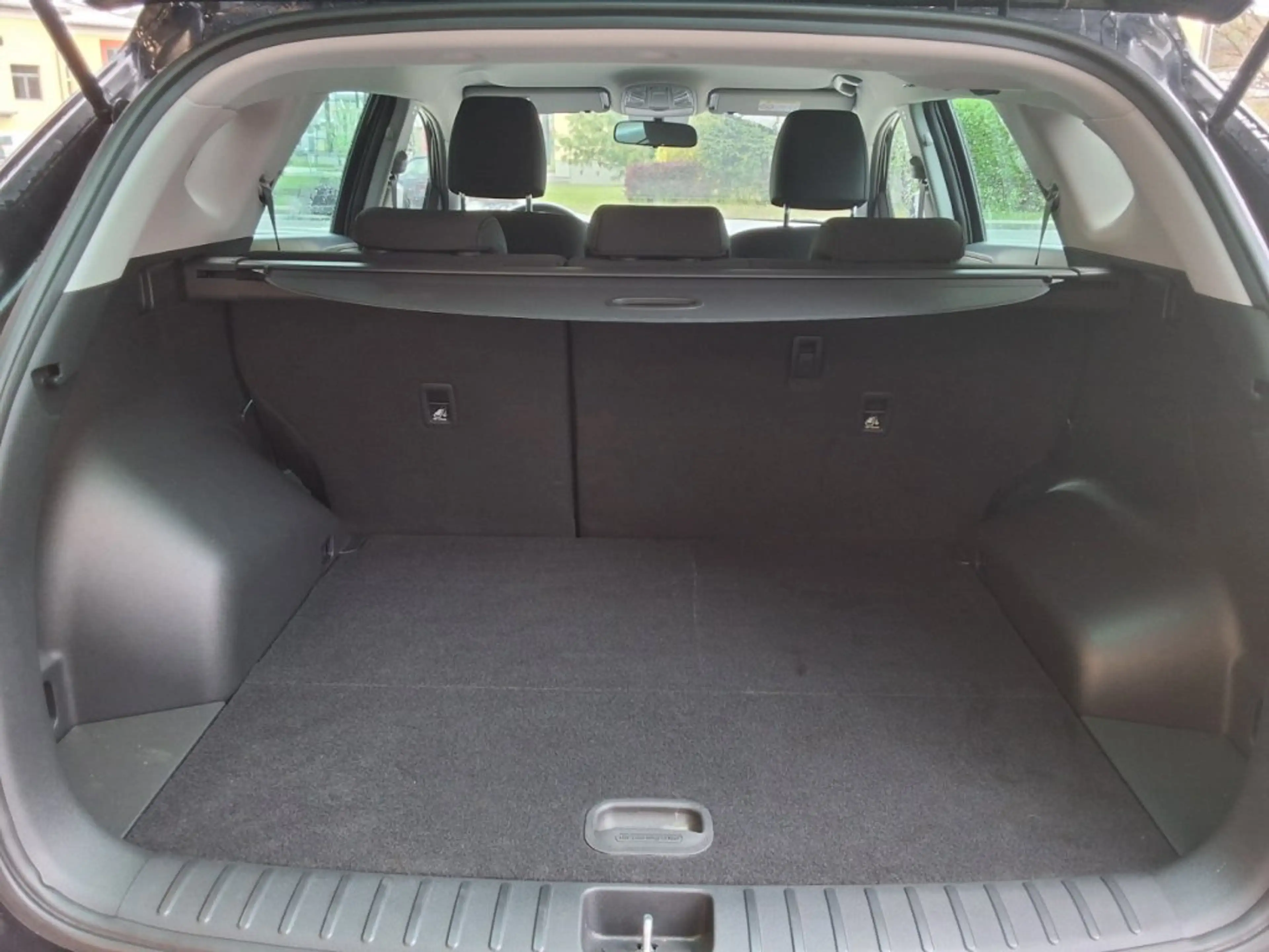 Hyundai TUCSON Level 3 Plus 1,6 CRDi 4WD MT t0b35a — photo 4