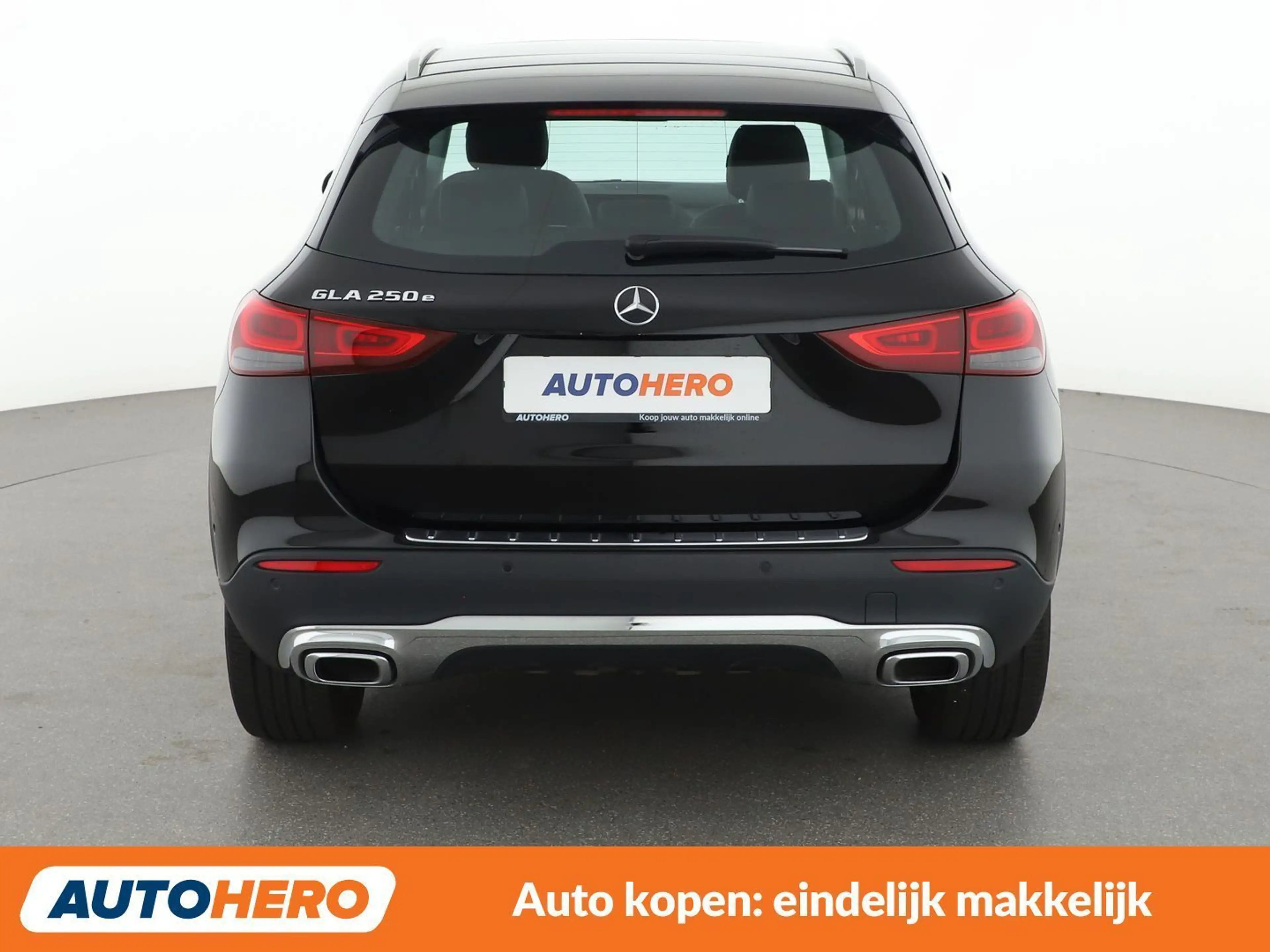 Mercedes-Benz GLA 250 GLA 250e Progressive — photo 5
