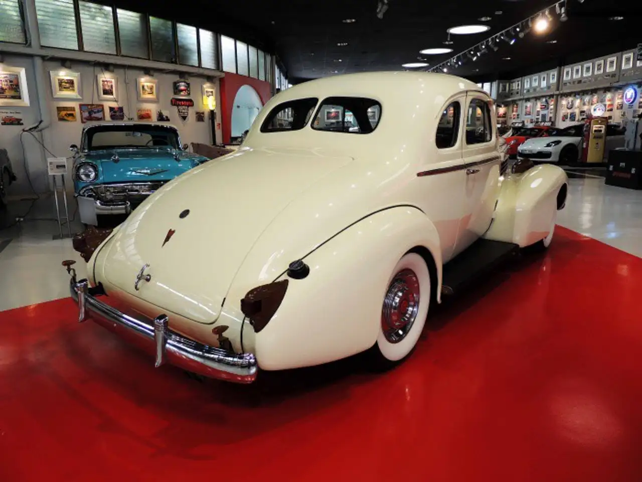 Series 50 Opera Coupé, foto 5