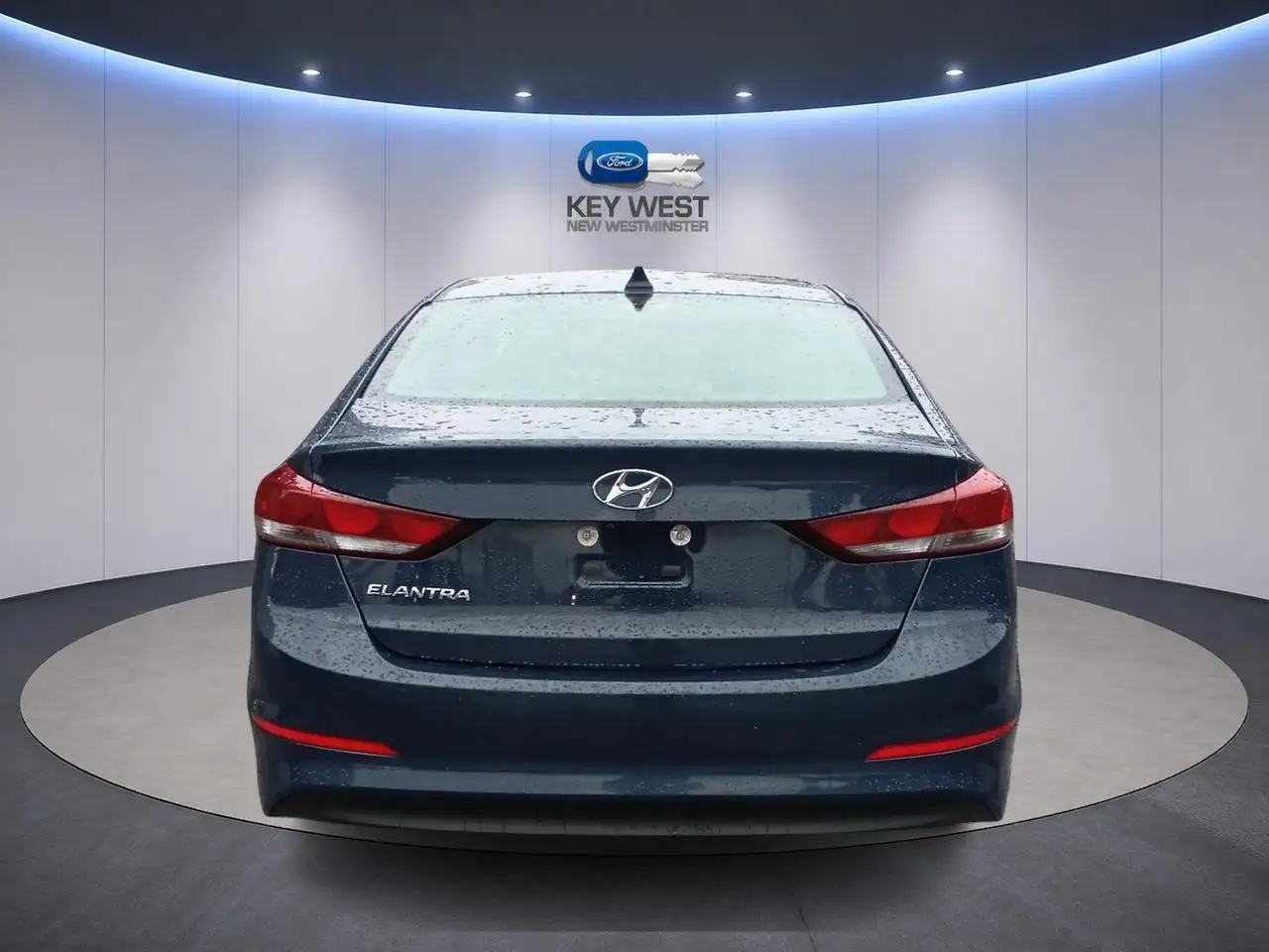 Hyundai ELANTRA снимка Hyundai ELANTRA