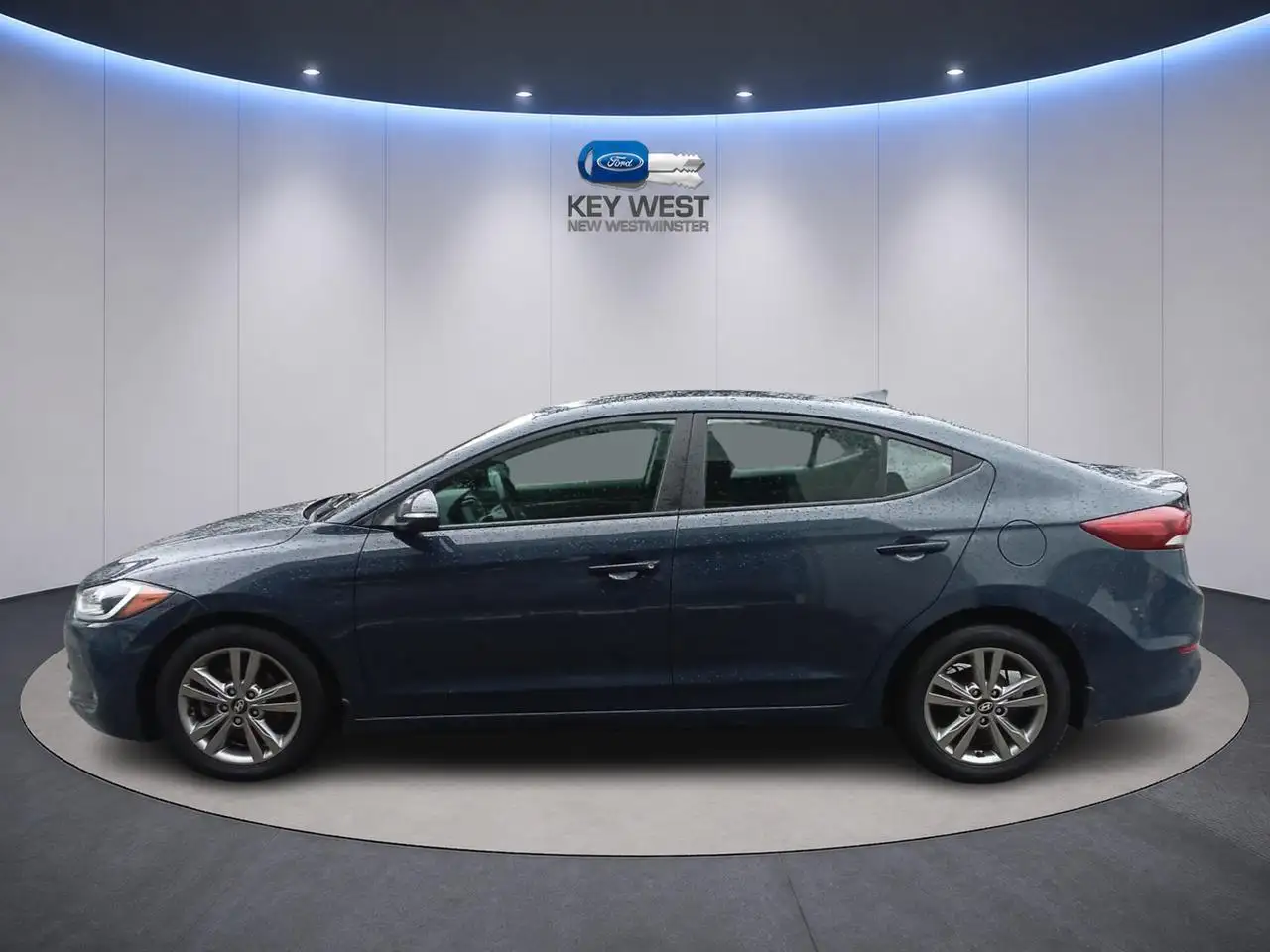 Hyundai ELANTRA снимка Hyundai ELANTRA