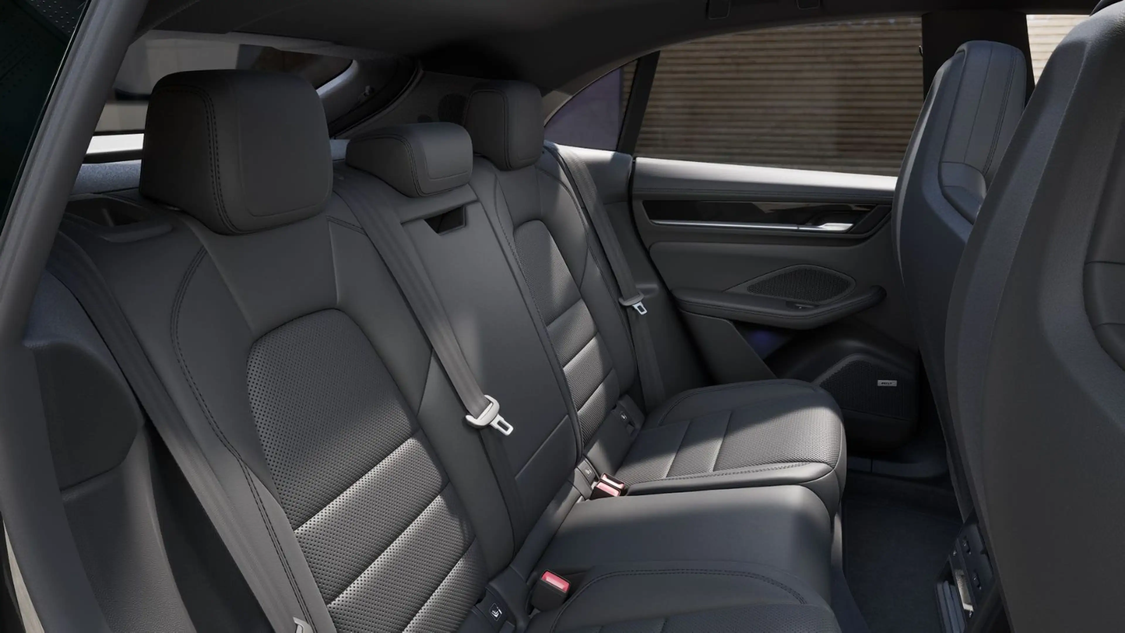 Porsche Macan 4S | Business-Paket | Remote ParkAssist | — photo 11