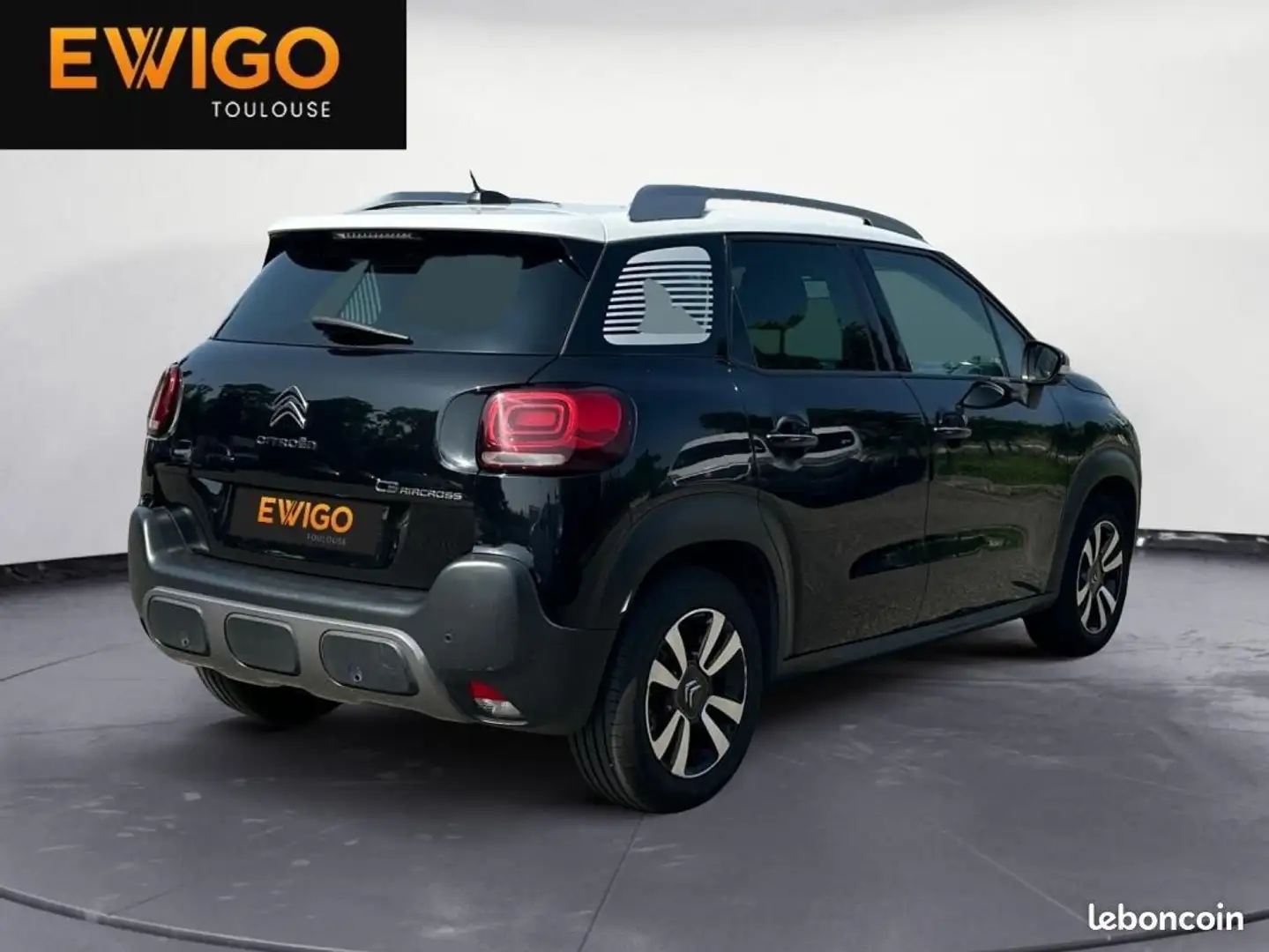 Citroen C3 Aircross Citroën 1.2 PURETECH 110CH SHINE Noir - 2