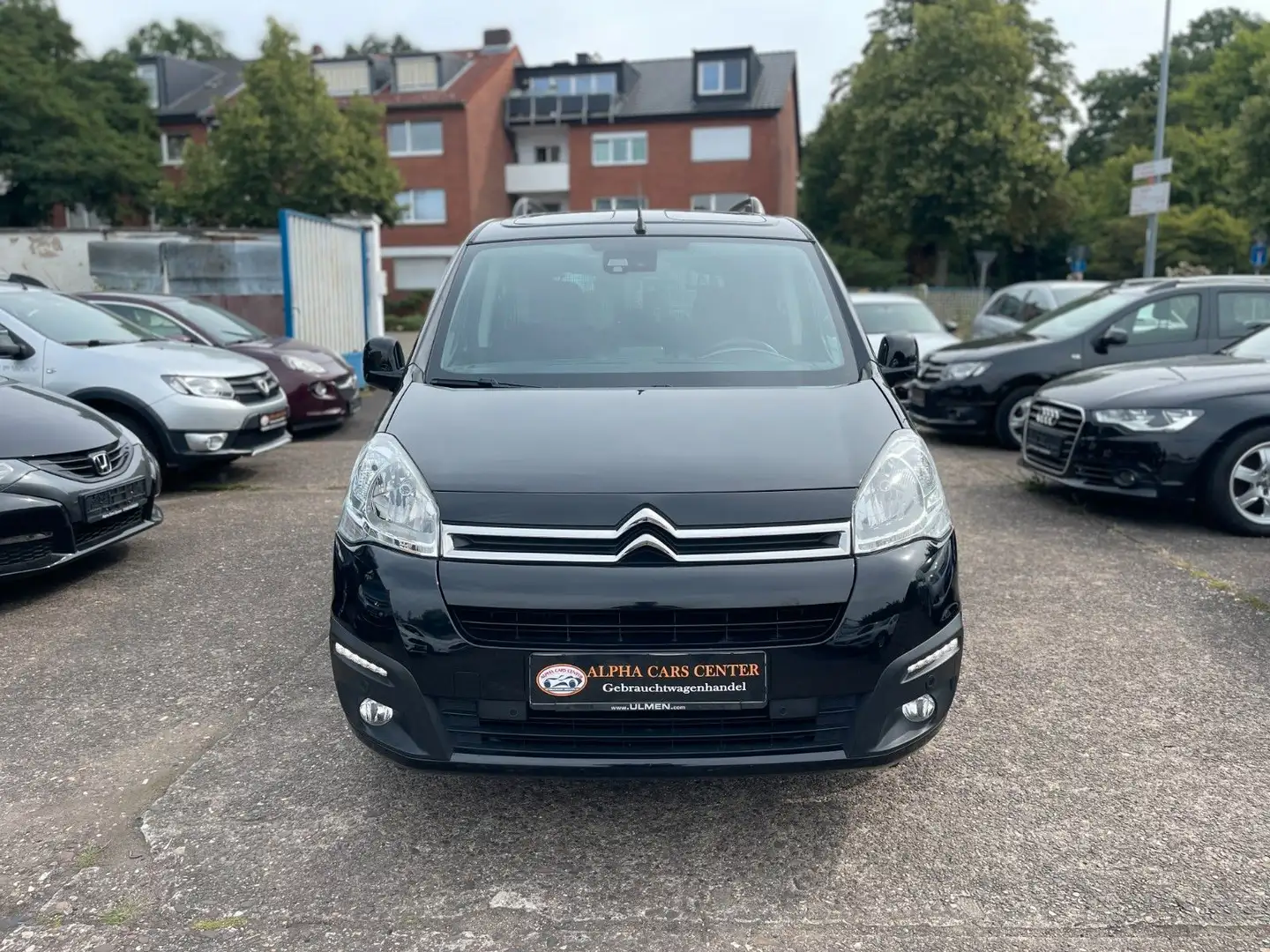 Citroen Berlingo Kombi Shine Navi*Zahnriemen Neu*TÜV Schwarz - 2