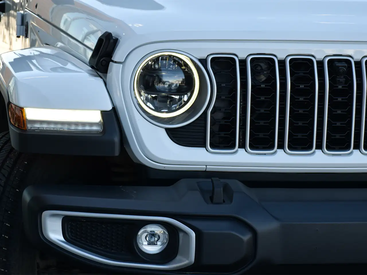 Jeep Wrangler снимка Jeep Wrangler