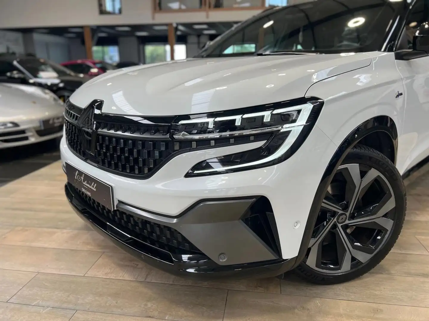 Renault Austral E-TECH HYBRID 200 cv TECHNO ESPRIT ALPINE Noir - 2