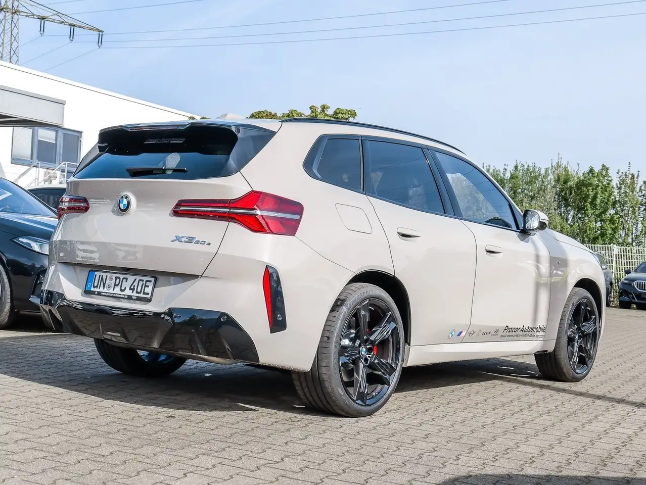 BMW X3 xDrive30e M Sport Pro HUD+PANO+ACC+AHK+LED+H/K+Ala 2