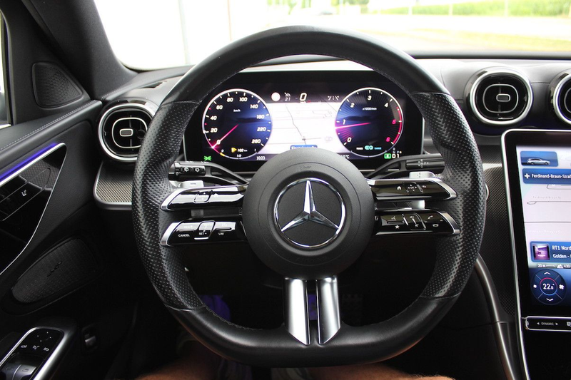 Mercedes-Benz C 220 d T AMG Line 19" Anhängerkupplung AHK — photo 15