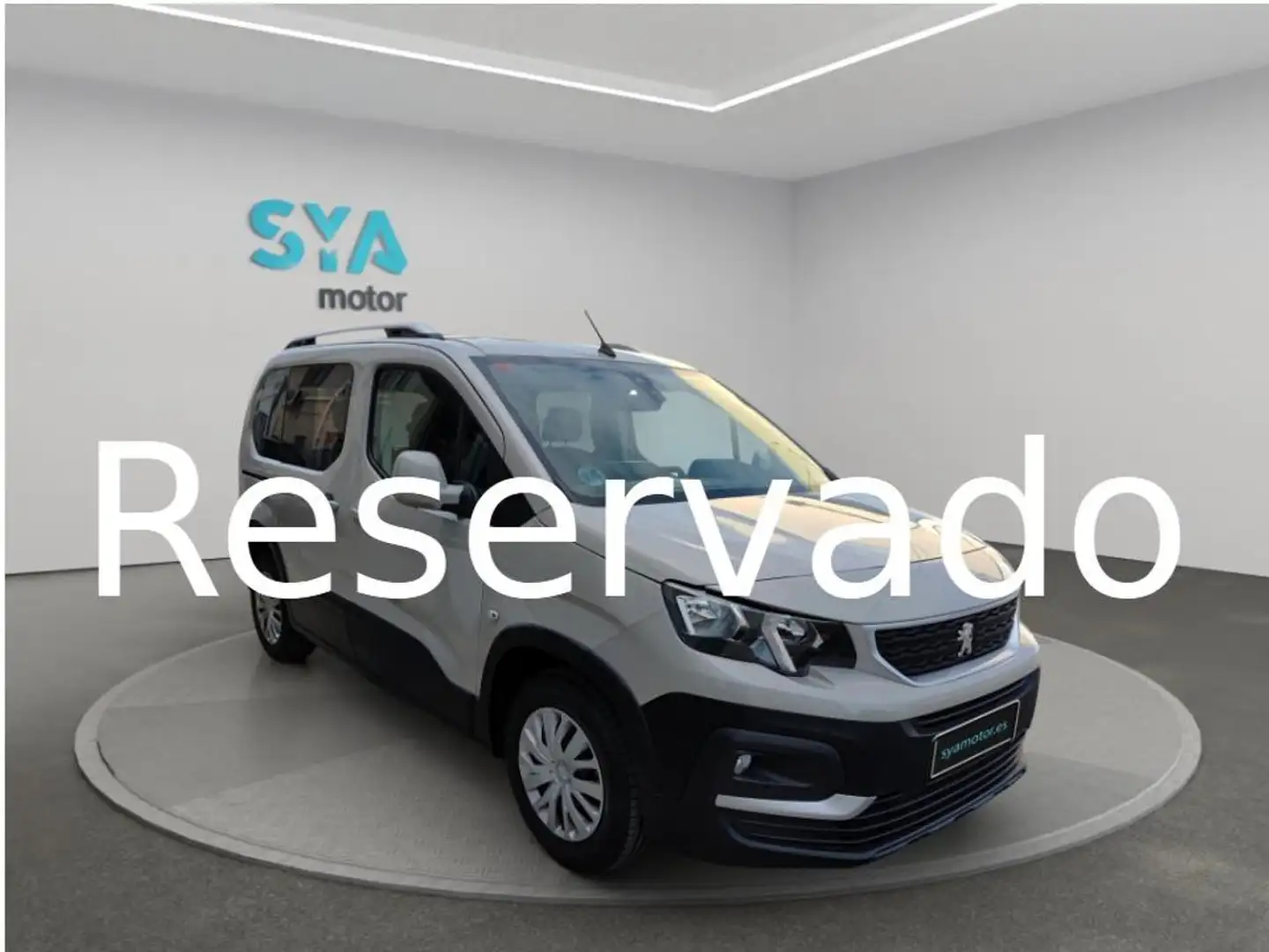 Peugeot Rifter Access Standard PureTech 81kW Šedá - 1