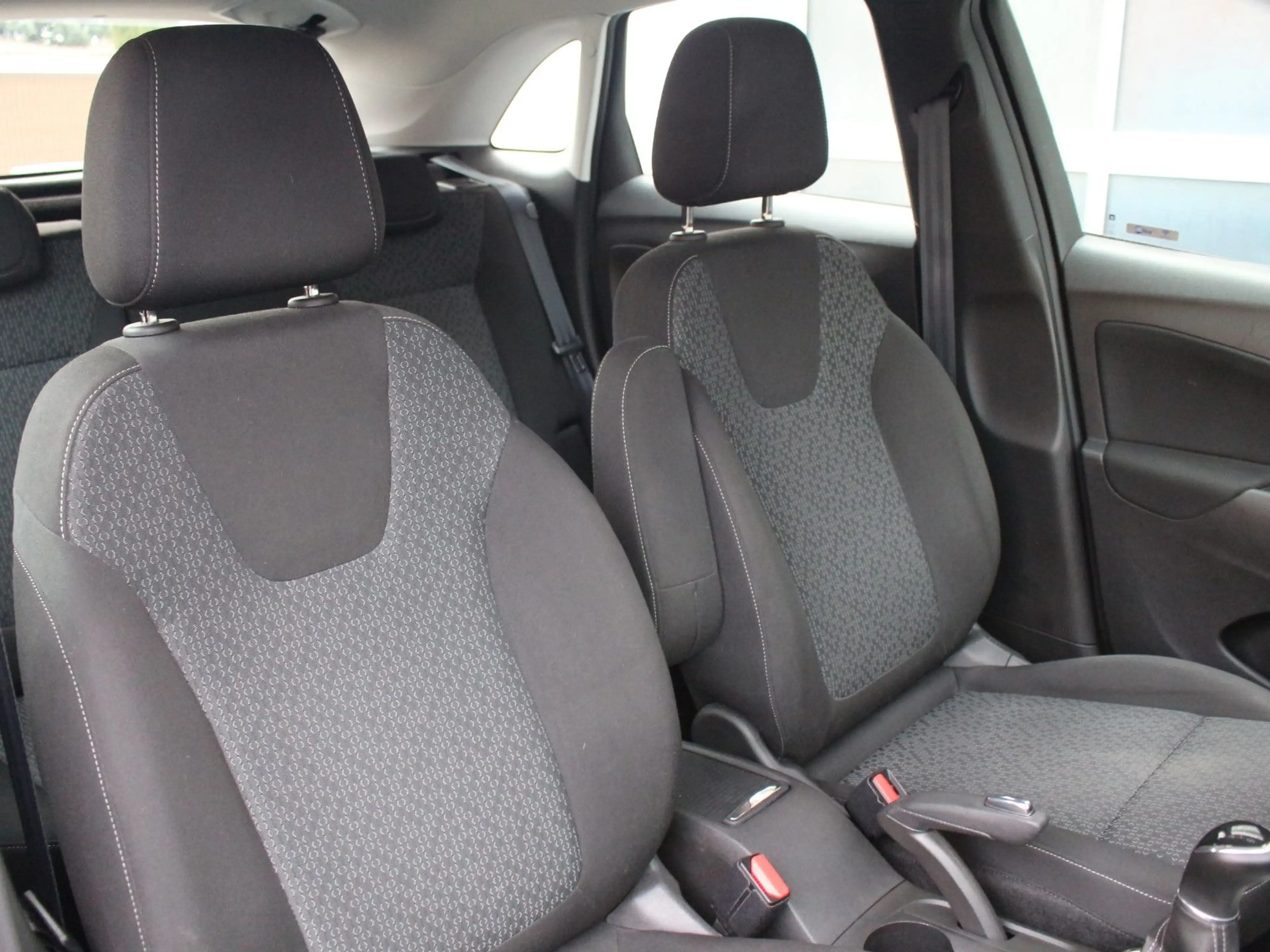 Opel Crossland X 1.2 Navi Kamera RS SHZ Tempomat — photo 11