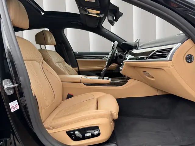 BMW M view 16