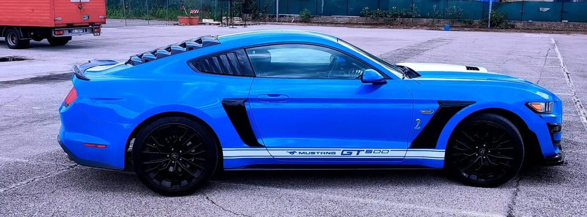 Ford Mustang shelby - 1