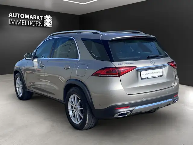Mercedes-Benz Gle view 5