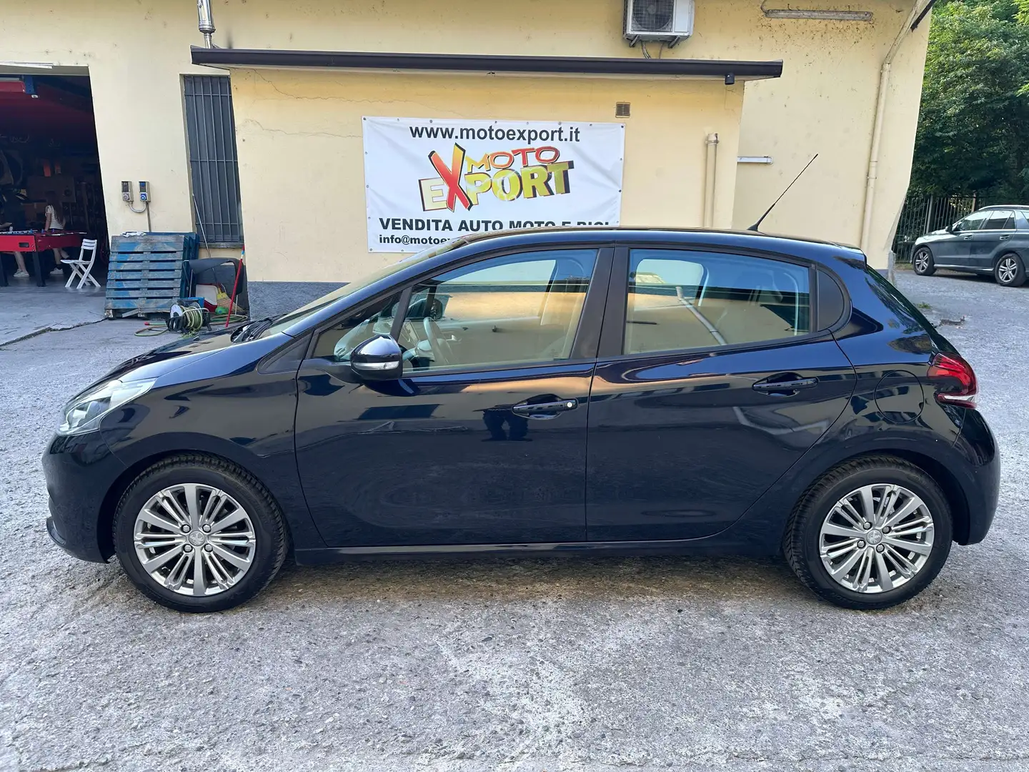 Peugeot 208 208 5p 1.2 puretech Allure 82cv Blu/Azzurro - 2