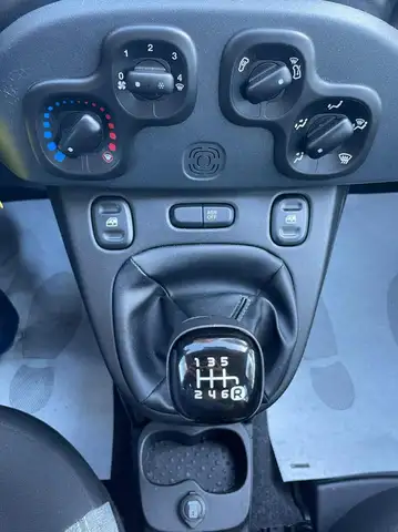 Fiat Panda view 10