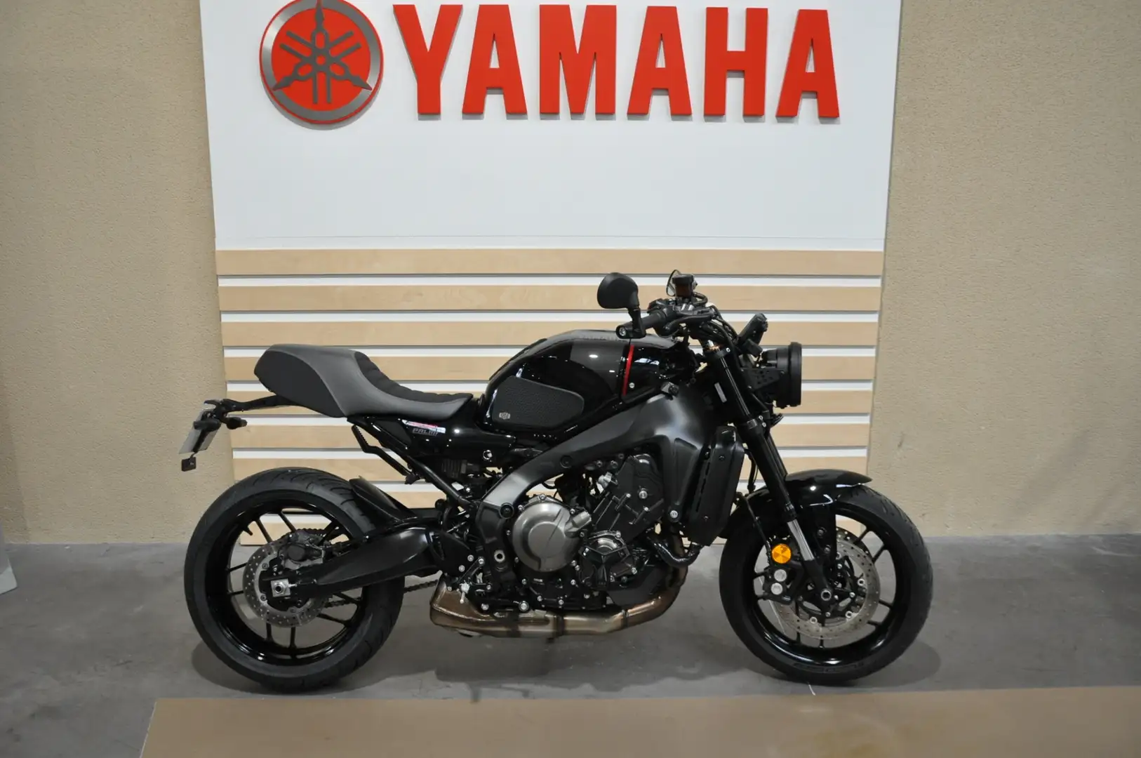 Yamaha XSR 900 Zwart - 1