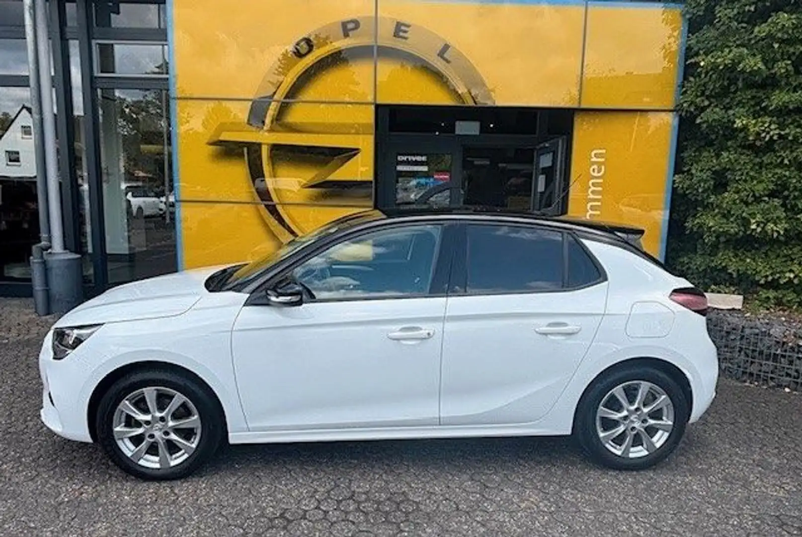 Opel Corsa F Edition - 2