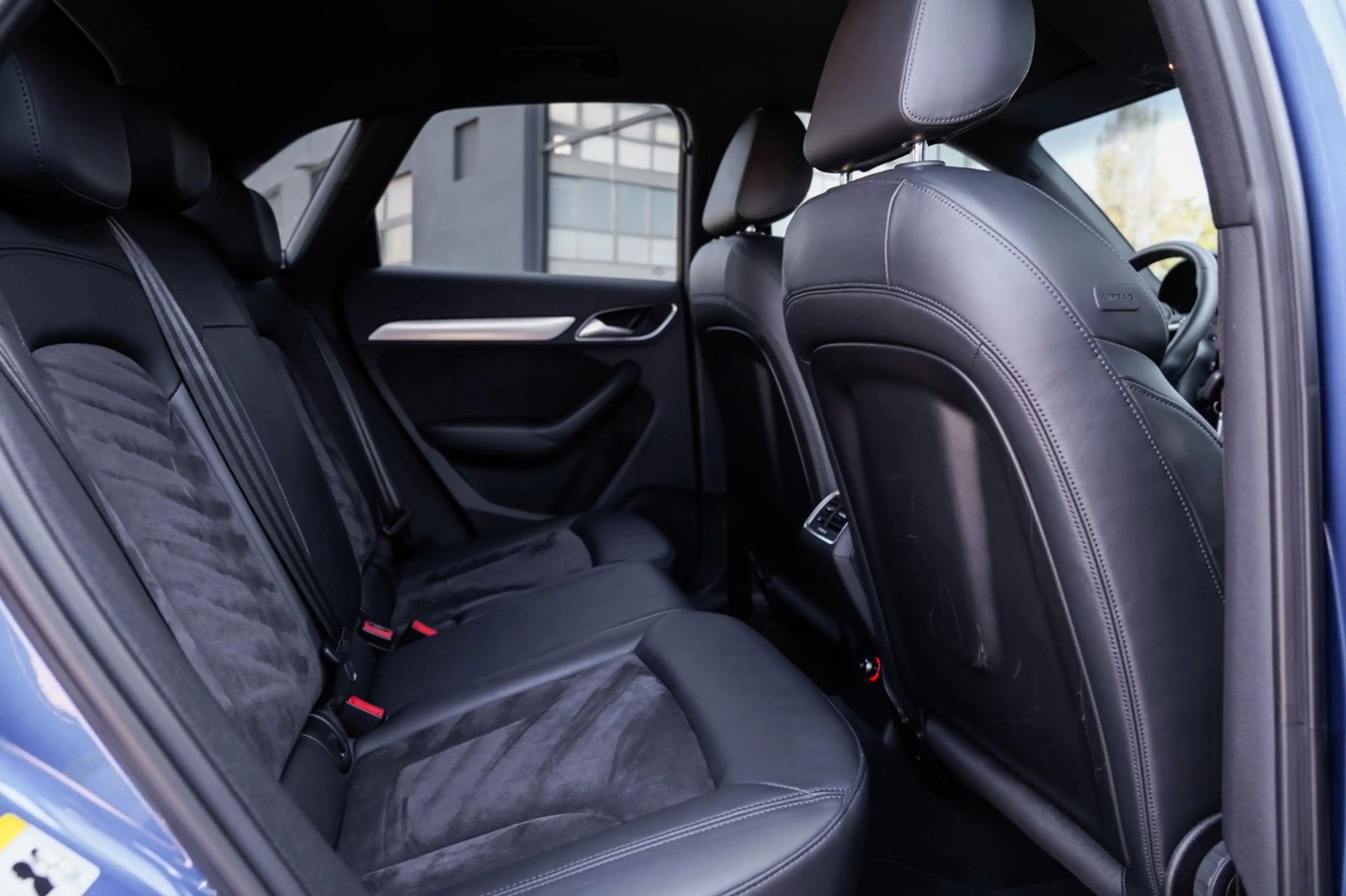 Audi RS Q3 RS Q3 2.5 TFSI quattro — photo 15