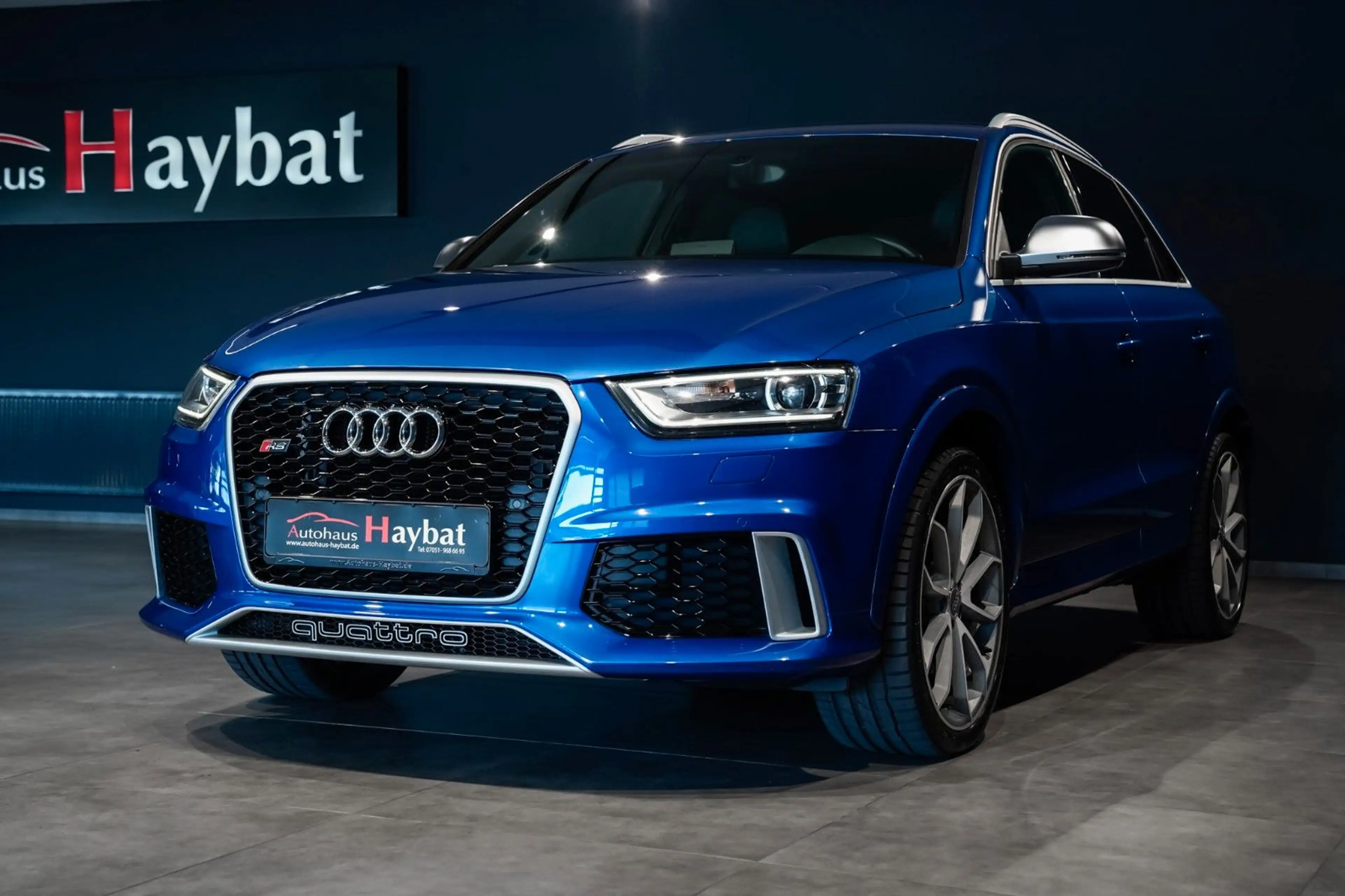 Audi RS Q3 RS Q3 2.5 TFSI quattro — photo 3