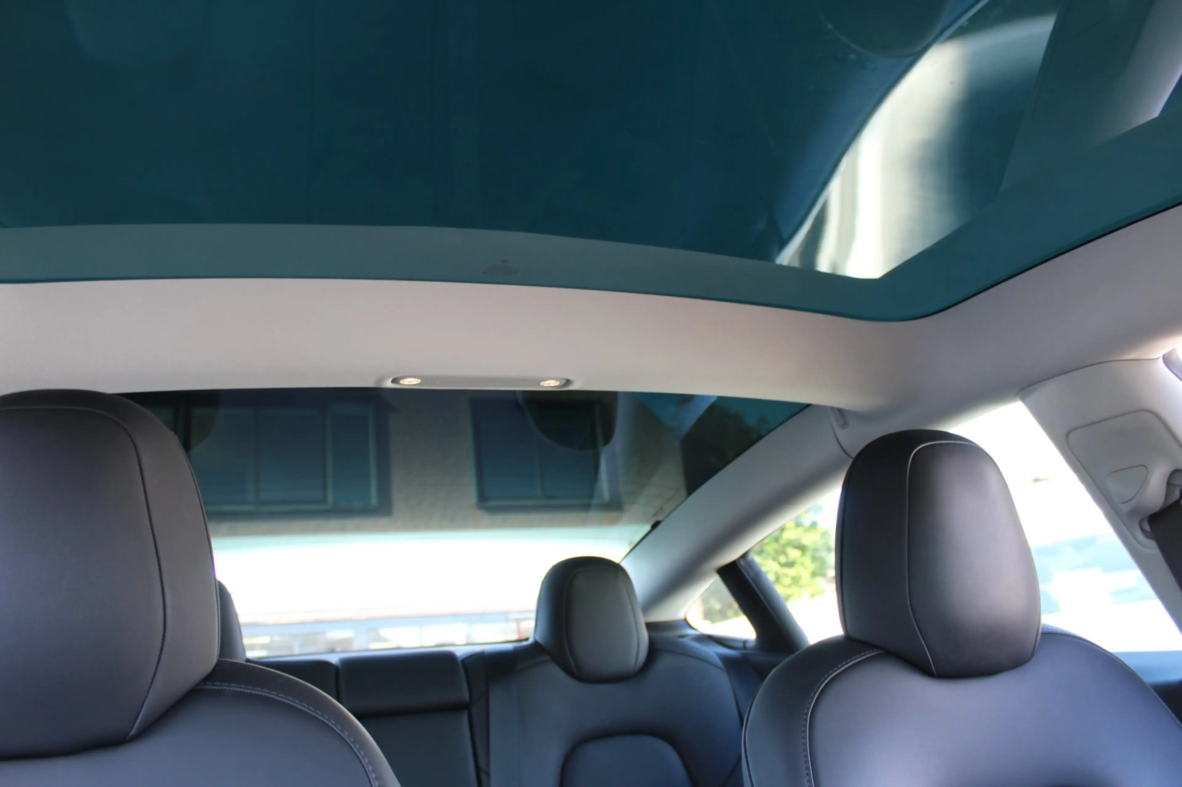 Tesla Model 3 Long Range AWD 75 kWh SOH 91,3% TREKHAAK / 19"LMV — photo 6