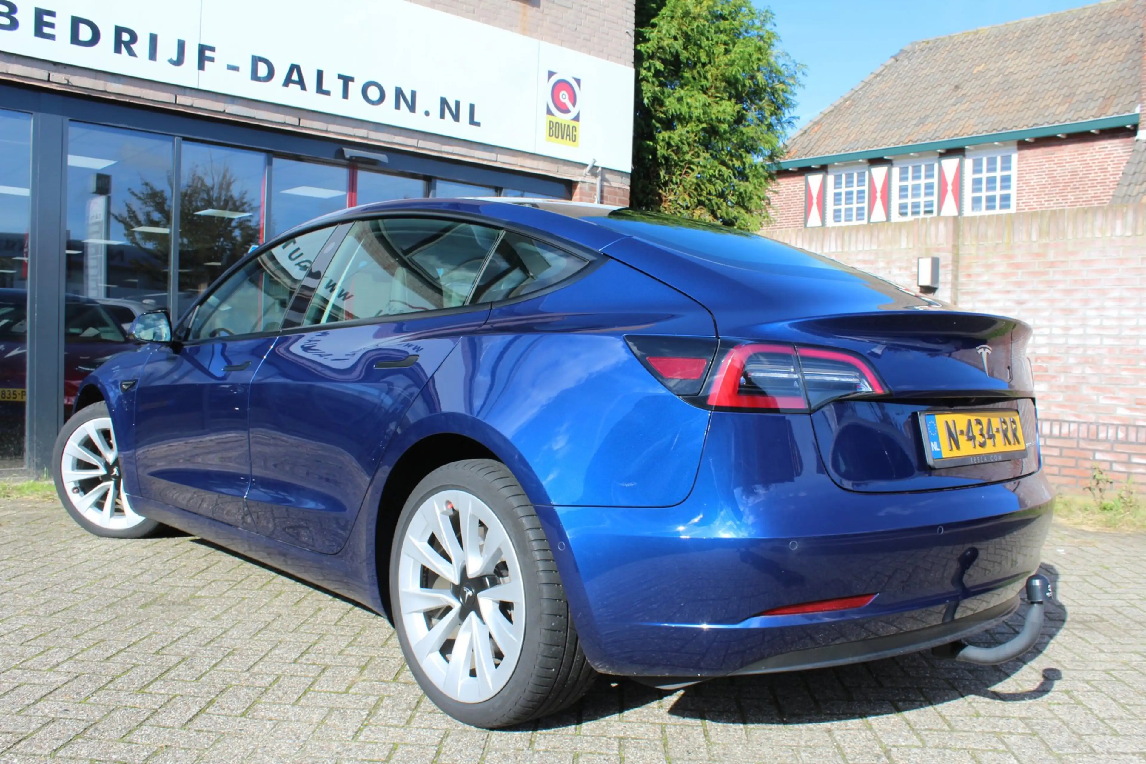 Tesla Model 3 Long Range AWD 75 kWh SOH 91,3% TREKHAAK / 19"LMV — photo 3
